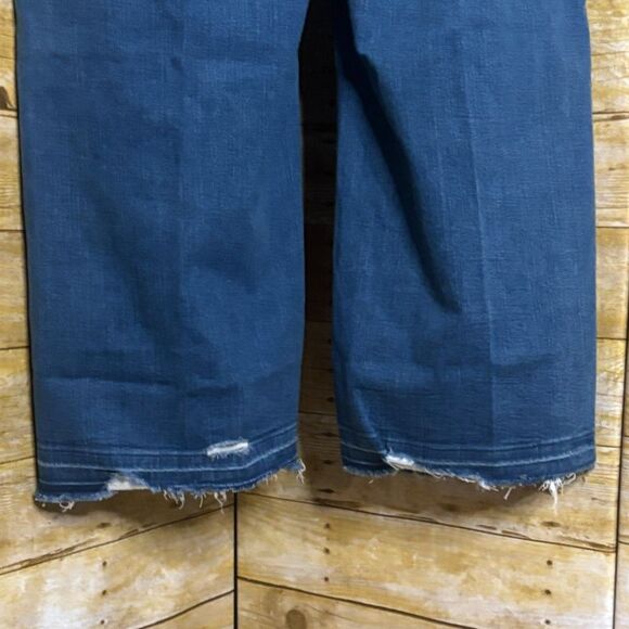 TORRID HIGH RISE WIDE LEG ANKLE CROP WITH VINTAGE STRETCH SIZE 16 - Picture 7 of 8